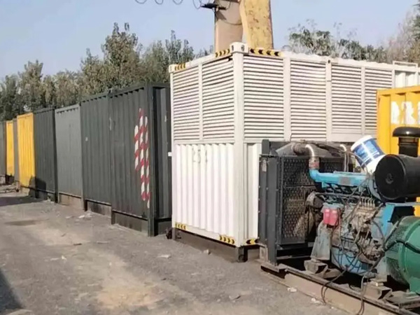 扎鲁特200KW柴油发电机机组每小时油耗是多少？